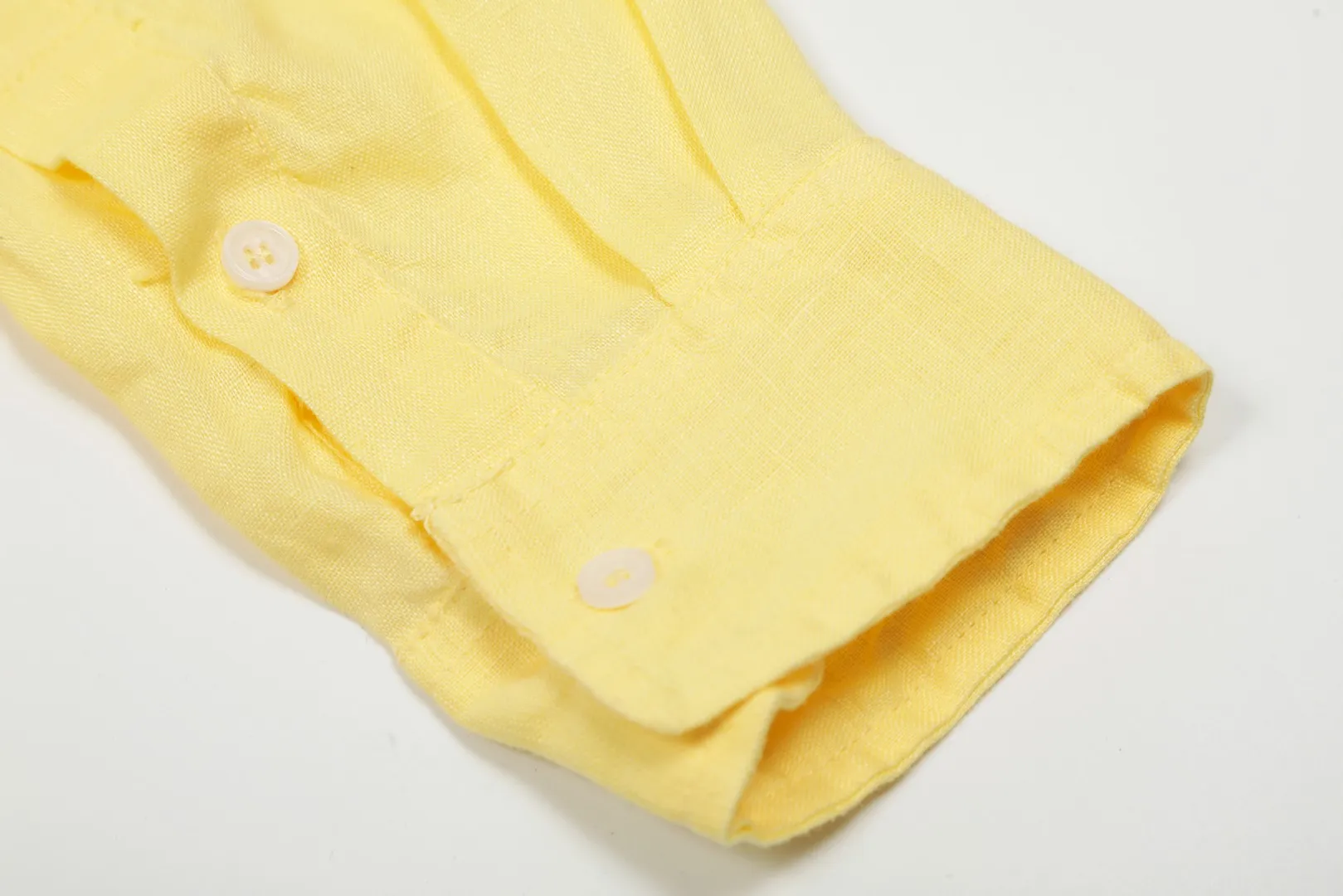 P300 Top Quality" Style Number: 8001# [Ralph Lauren Paul Pony Linen Basic Couple Style Shirt Long Sleeve] ✅Ralph Lauren Paul Small Label War Horse 100% Pure Linen Classic Basic Four Seasons Shirt Long Sleeve ✅A must-have item for the lazy style. The upper body has a retro and fresh feeling. ✅100% pure linen 280g 32 count fabric. Washed, retro and textured. ✅Dedicated to platform live broadcast. Wholesale entity ✅Simple and easy to match, light American old money style, the upper body is super great, ✅Standard for all seasons, worn alone/inner, it is a must-have for YYDS couples wardrobe. Size: S-XL Color: Black, White, Navy, Khaki, Pink, Yellow, Red, Colorful Blue, Light Blue, Rose Red